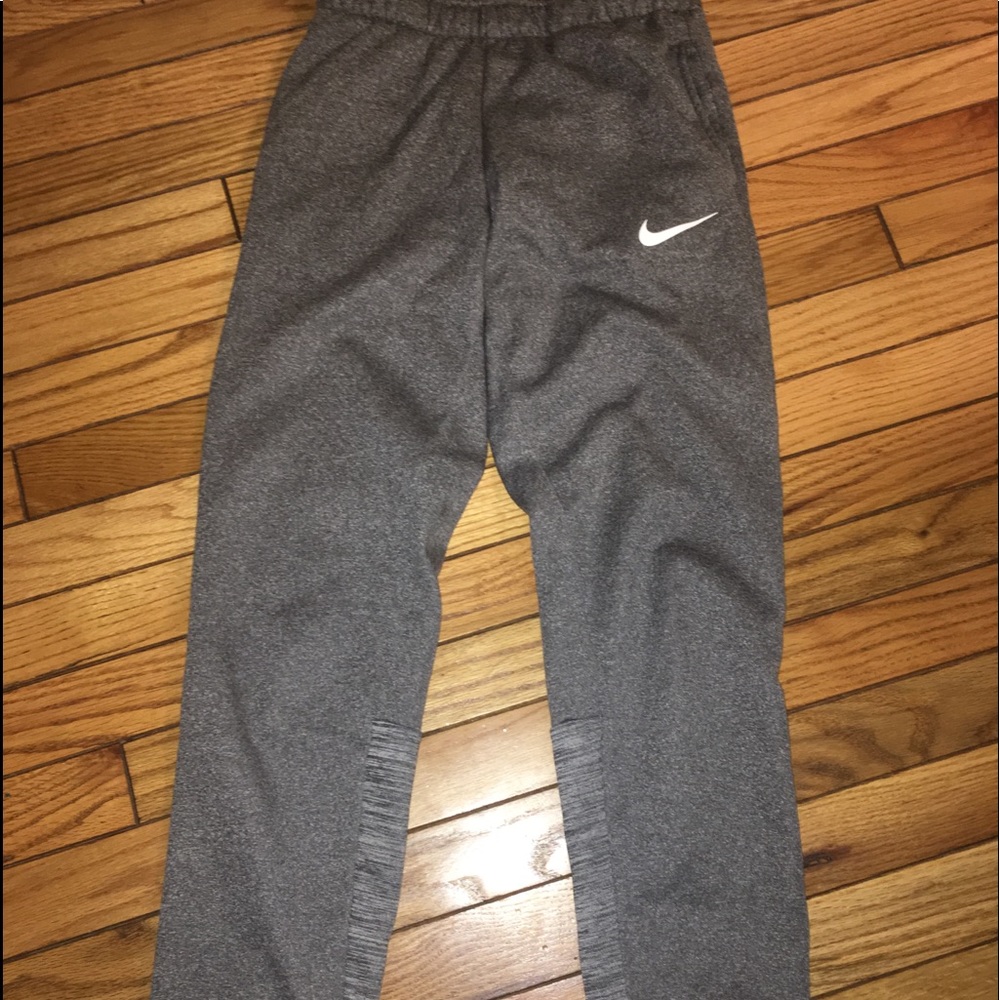 Nike youth girl’s sweatpants